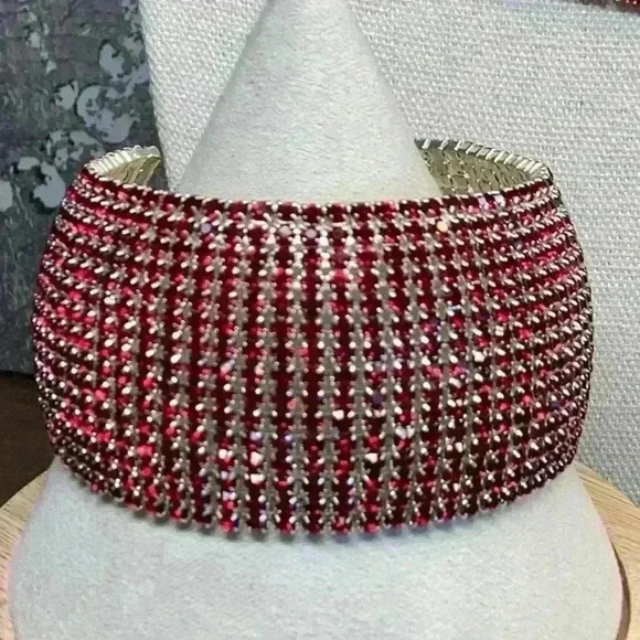Red Rhinestone Sparkling Statement Necklace with matching Bracelet- Set Vintage - Picture 4 of 7
